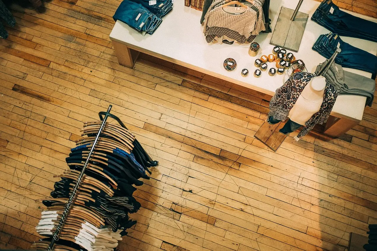 Few major apparel brands pay garment workers a living wage: report - ESG Dive